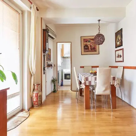 Apartment Bohemian Quarter / Park, Free Parking Skopje