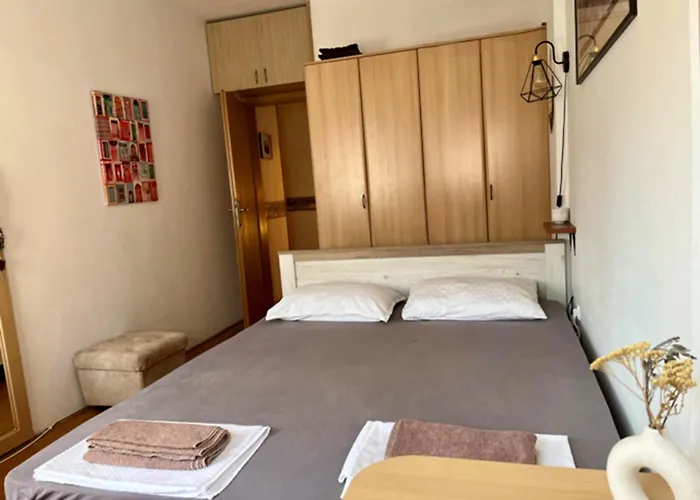 Bohemian Quarter / Park, Free Parking Апартаменти Скоп'є